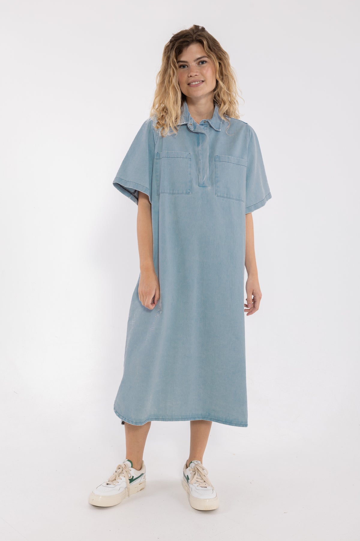 Danefolk Denim SS Dress Light Blue