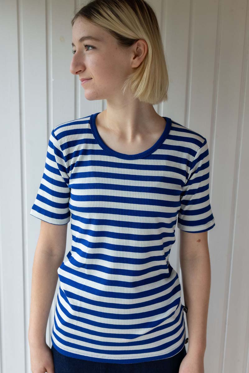 ESS - Danefriend Ribbing Tee Deep Blue/Chalk