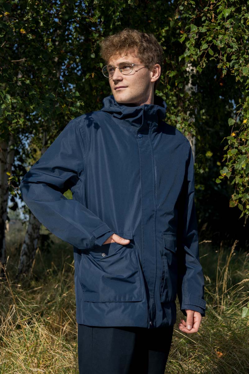 Navyblå regnjakke til mænd