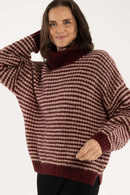 Danecaring Rollneck Sweater Dk Merlot/Powder