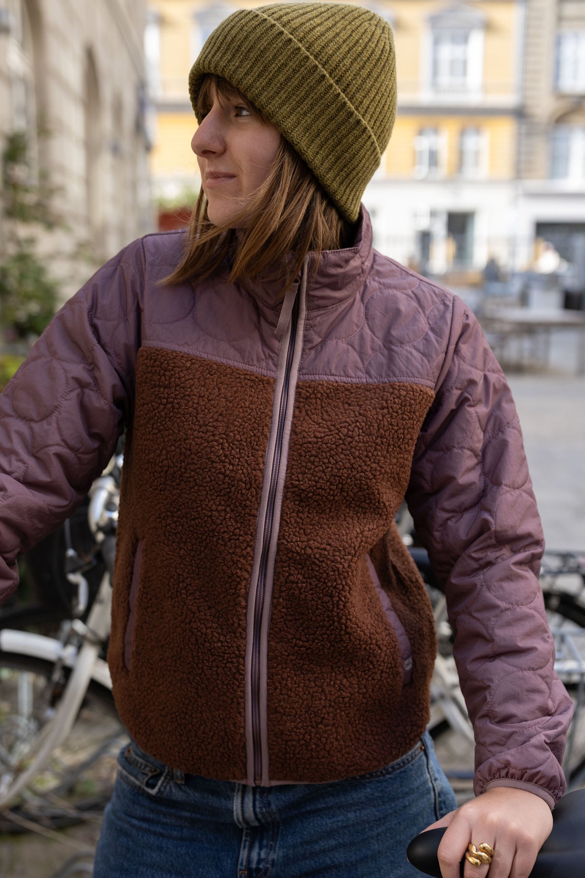 Tofarvet zip-up jakke i fleece og termo til kvinder
