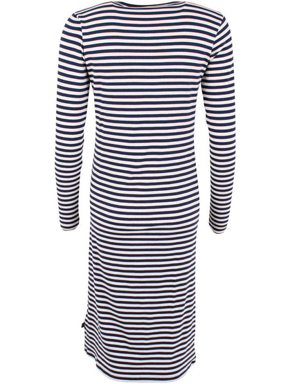 Elegant ribstrikket kjole med navyblå og hvide striber til kvinder