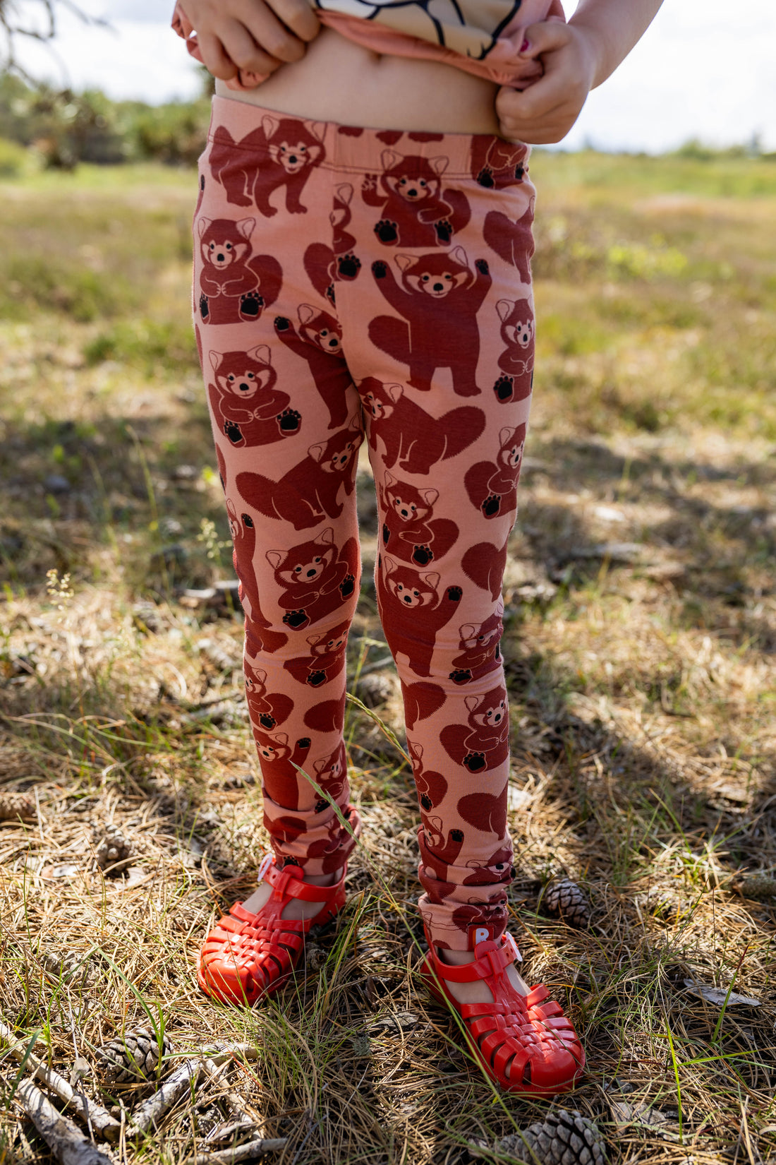 Dyrcheetah AOP Leggings Light Clay MULTIROED PANDA