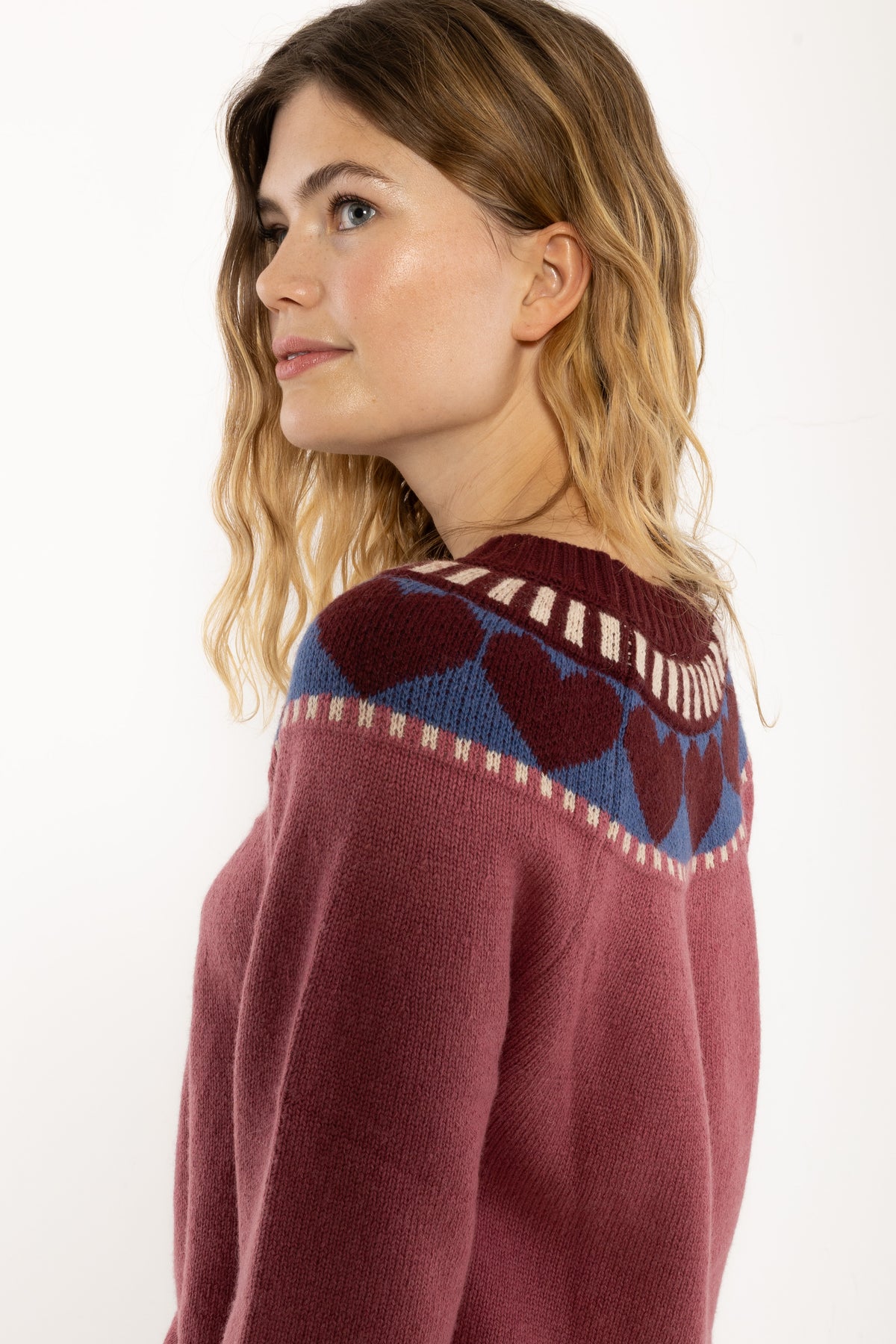 Daneglamping Wool Sweater Berry Compote