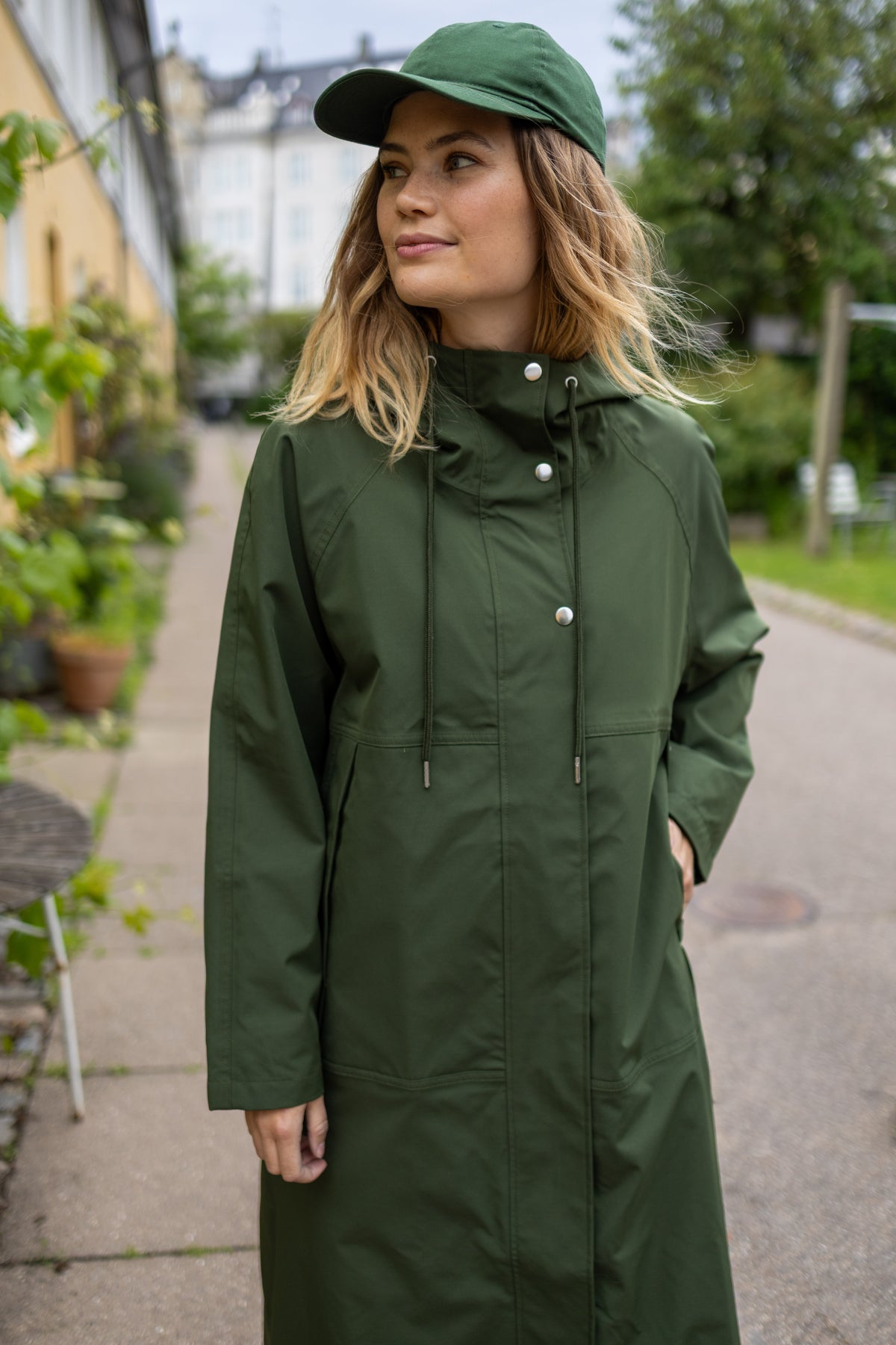 Danekastel Raincoat Dark Army
