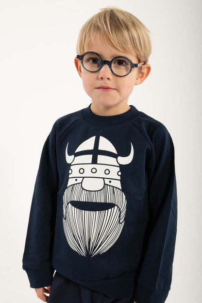 Sød navyblå sweatshirt til børn med print af vikingen Erik