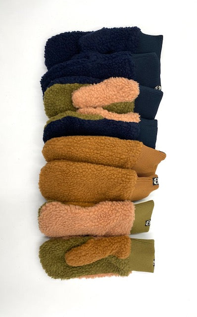 ESS - Danepuff Paws LADIES Fleece Mittens Brown