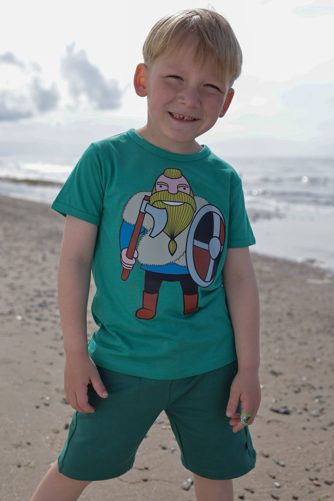 T-shirt til børn med viking harald.