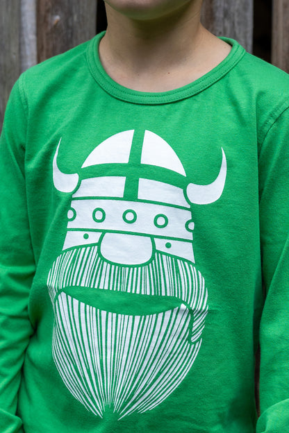 Grøn langærmet bluse med print af vikingen Erik til børn
