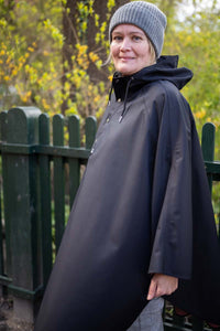 Danerain Poncho Black