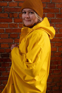 Danerain Poncho Dark Yellow
