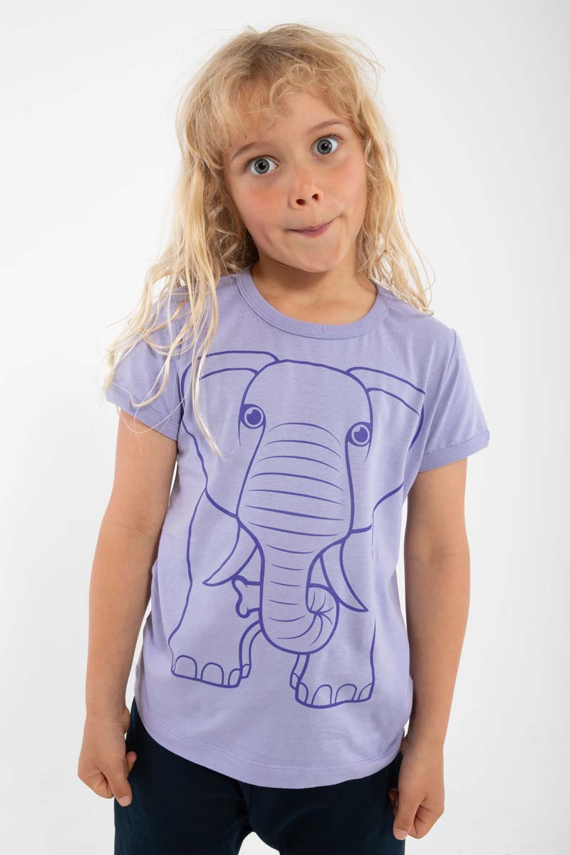 t-shirt til børn med elefant