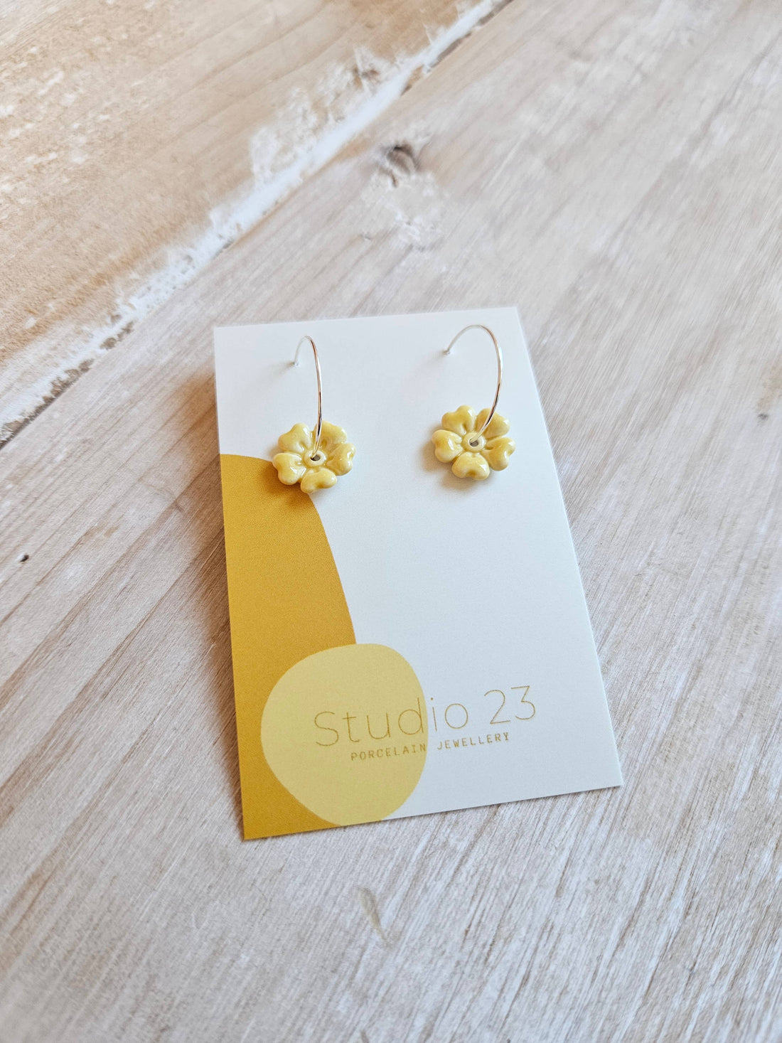 Studio 23 Flower Drop Earring Pair Lemon