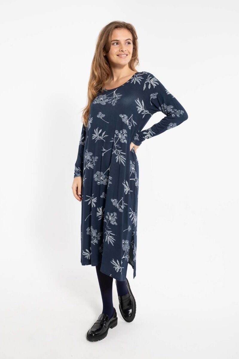 Danecasilda Viscose Dress Dk Navy/Chalk HEMLOCK