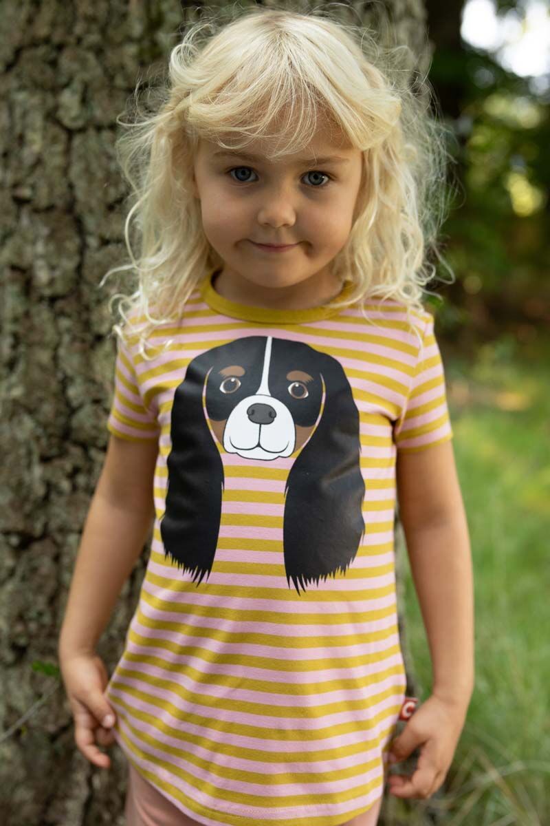 T-shirt til børn med hund