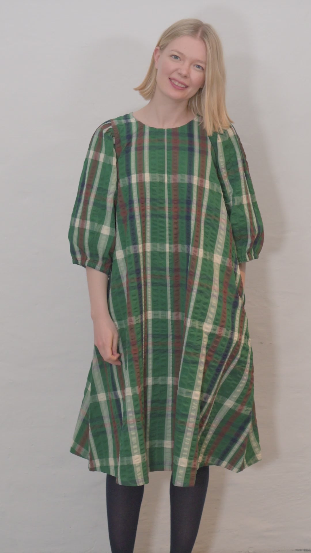 Daniris Seersucker Dress Dk Pine CHECK