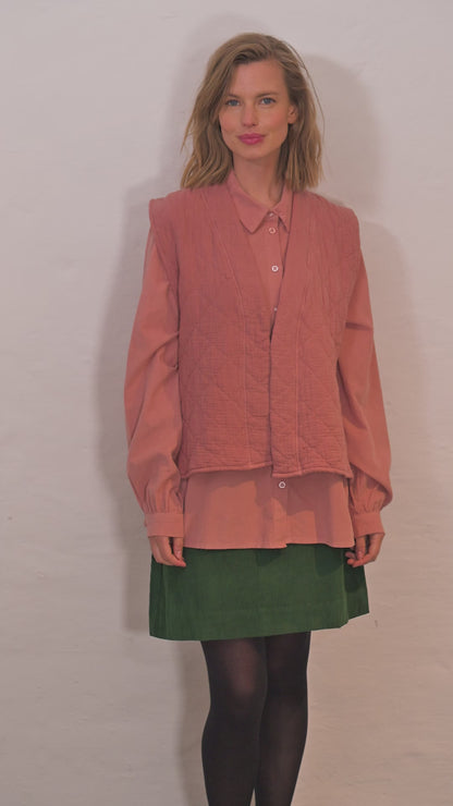 Danevibeke Quilt Vest Antique Rose