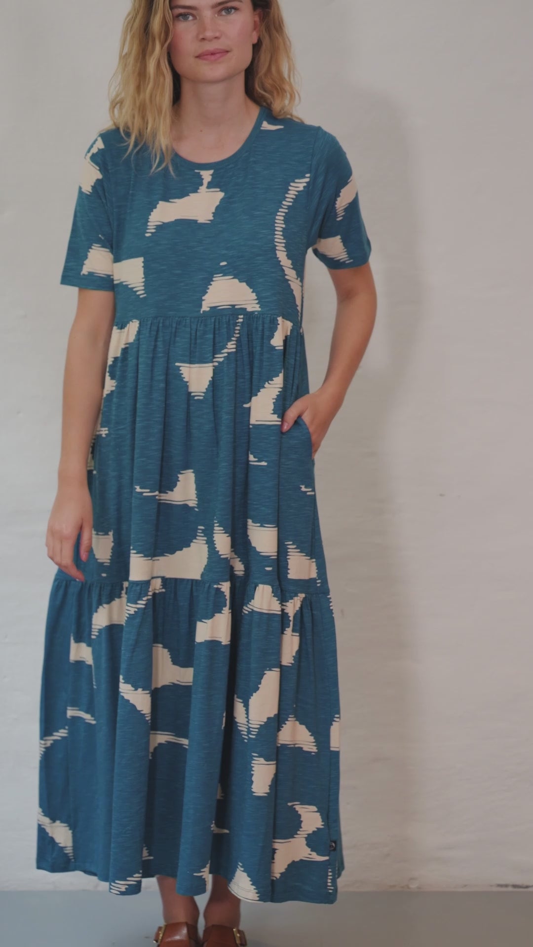 Danemarkise Slub Dress Warm Blue/Light Beige TROPSTATIC
