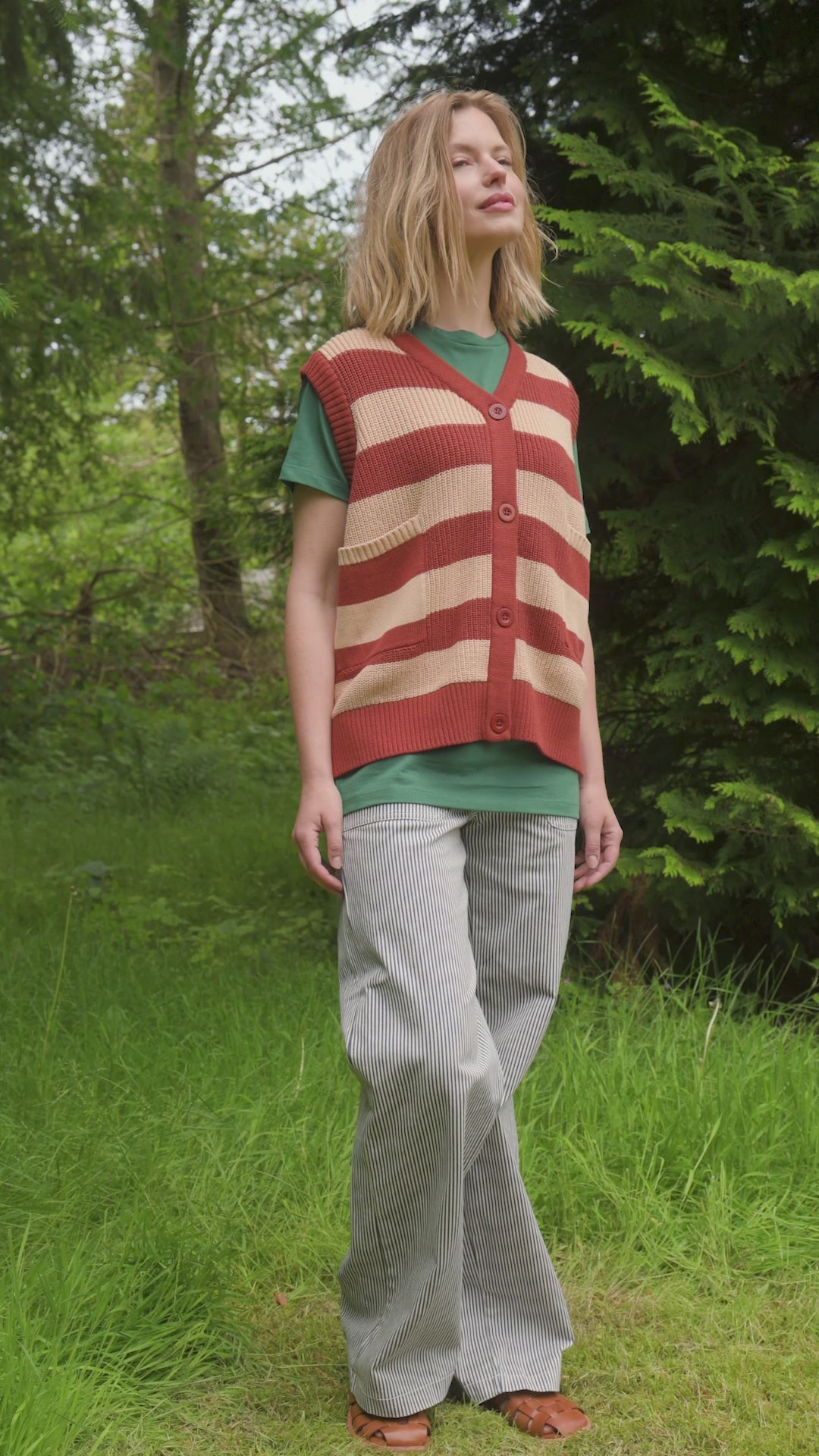 Danegentle Cotton Sweater Vest Chili/Nougat