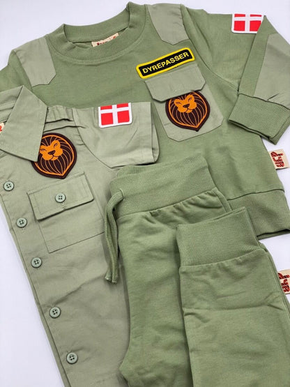 Skøn dyrepasser sweatshirt til børn med fine detaljer